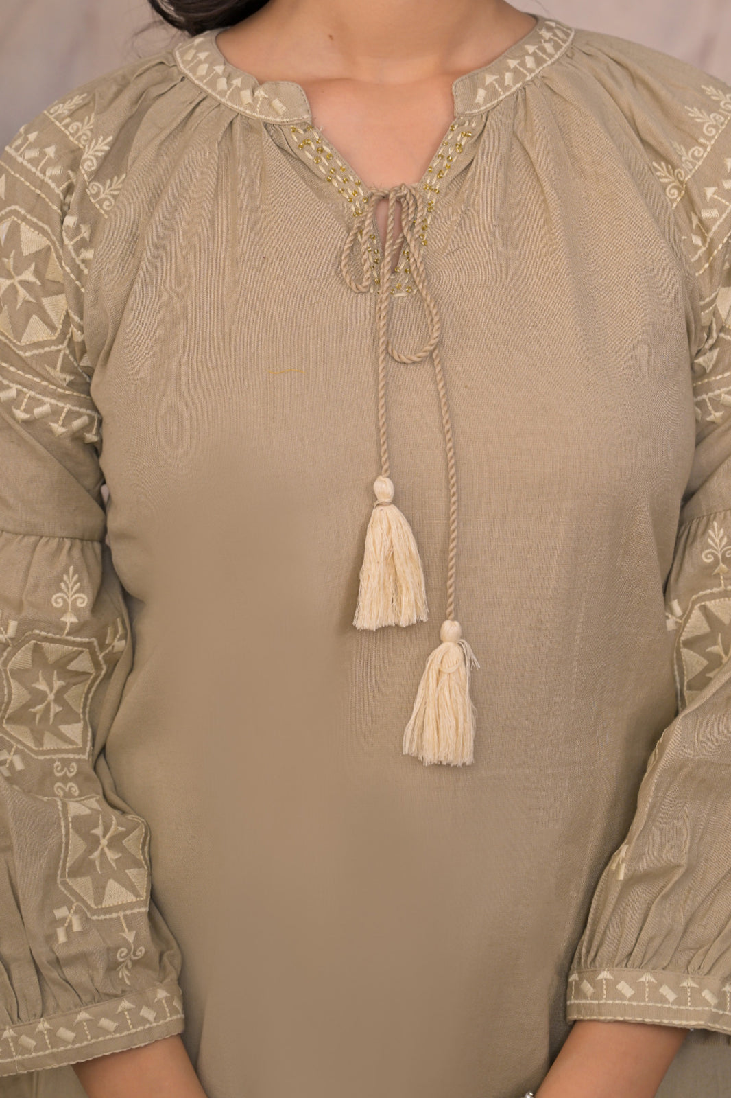 Beige Nyra Cord Set 2