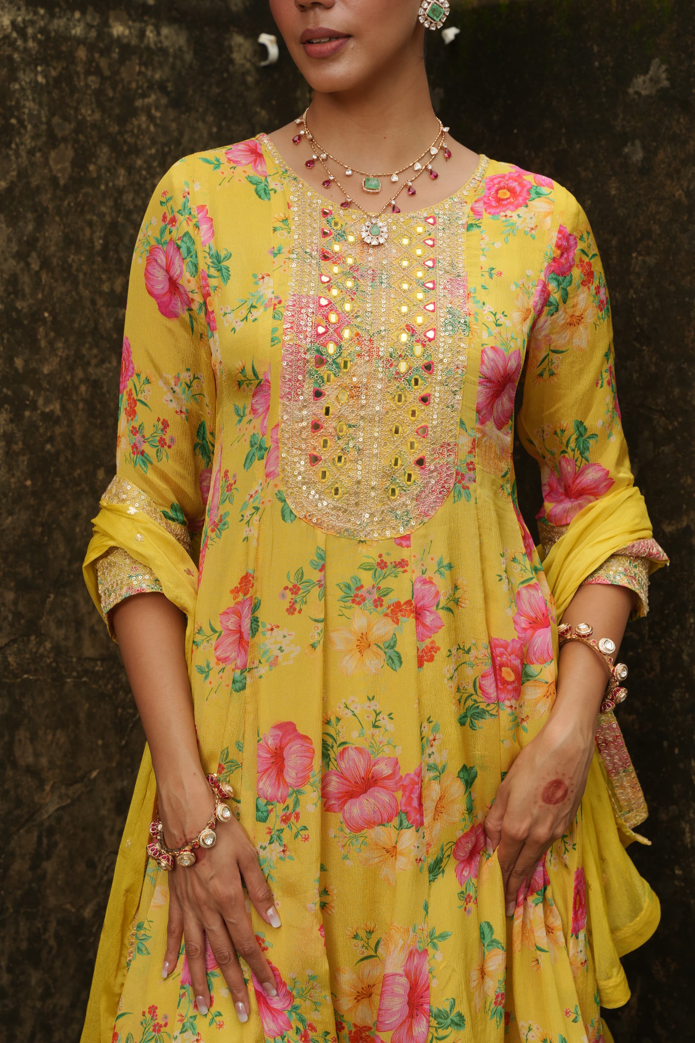 Aarohi Suit Set (Set of 3)