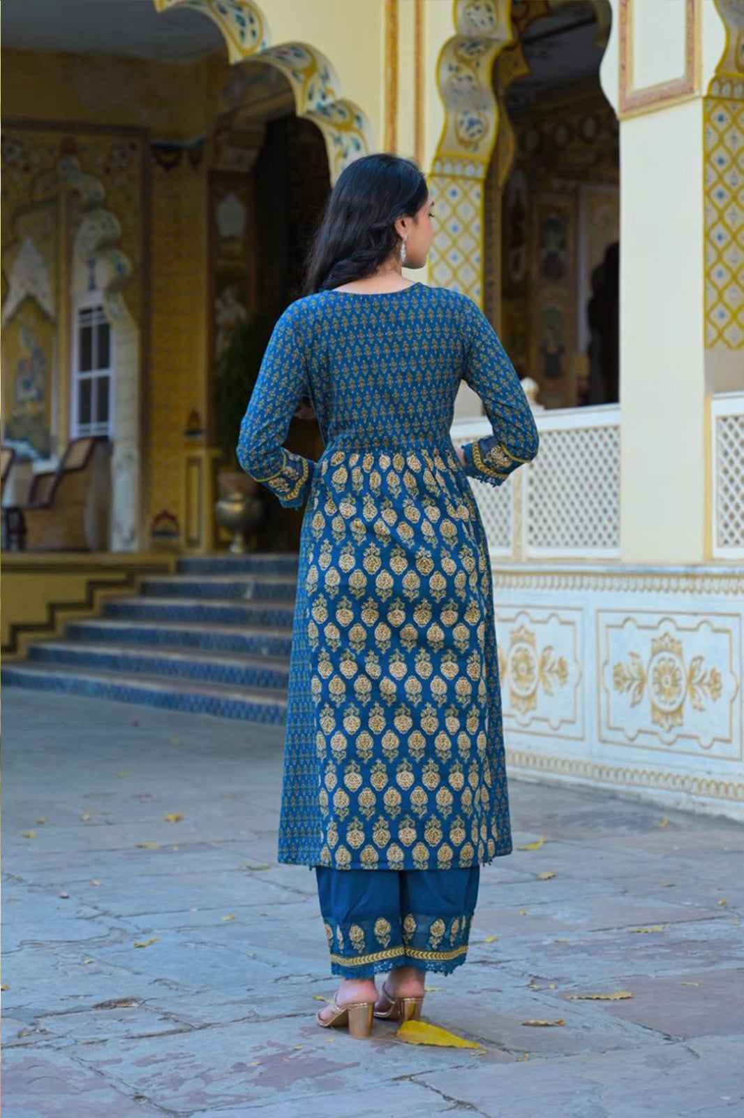 Saanjh Suit Set (Suit set of 3)